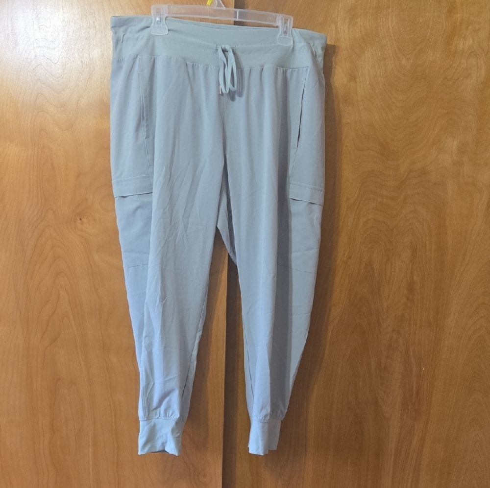 Calla Sz XL Light Green Jogger Pants